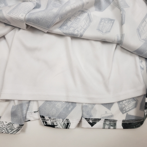 Doctor Who TARDIS Skirt - Picture 5 of 7